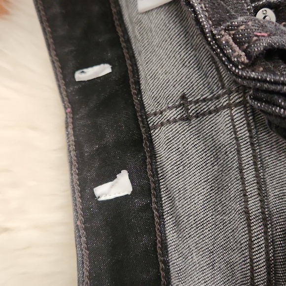 Kancan Worth It Black Skinny Jean's - Picture 6 of 7